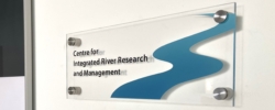 Türschild von IC Rivers